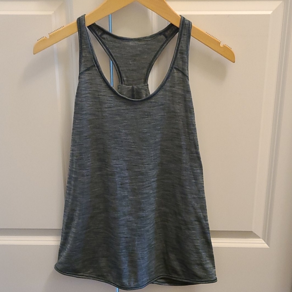 Lululemon Essential Tank Heathered Dark Forest